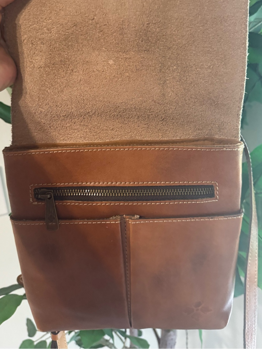 Patricia Nash Vintage Crossbody Bag - Picture 6 of 12